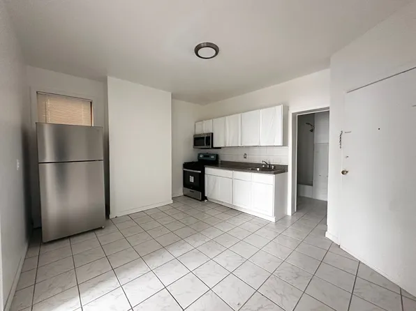 164 Seaview Avenue image 3 of 6