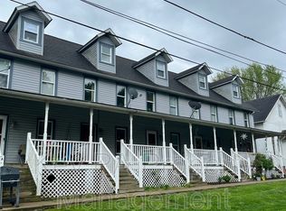 10 Old Forge Rd APT B, Nottingham, PA 19362