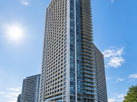 2015 Sheppard Ave E