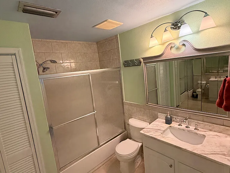1708 E Crawford Cir — Photo 7