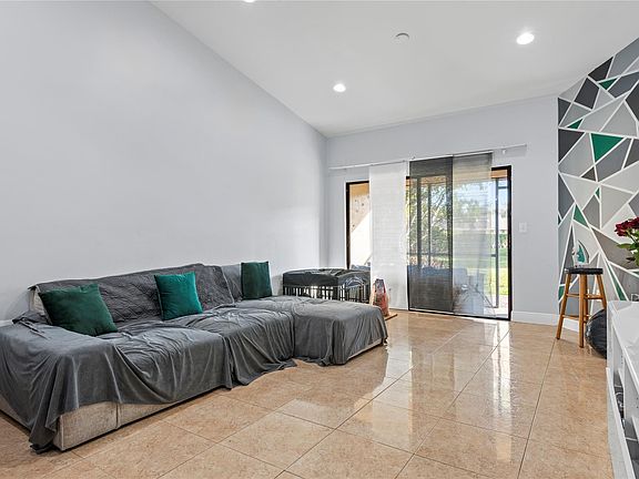 4th image of 9612 NW 76th Court #9612