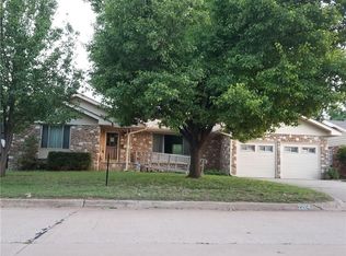 2204 Huntleigh Dr, Oklahoma City, OK 73120