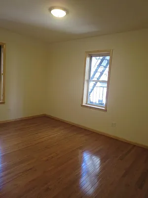 Rented by Keller Williams NYC | media 18