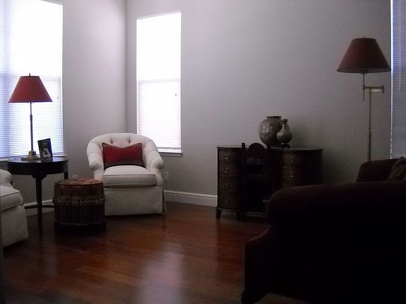 Living Rm off entry