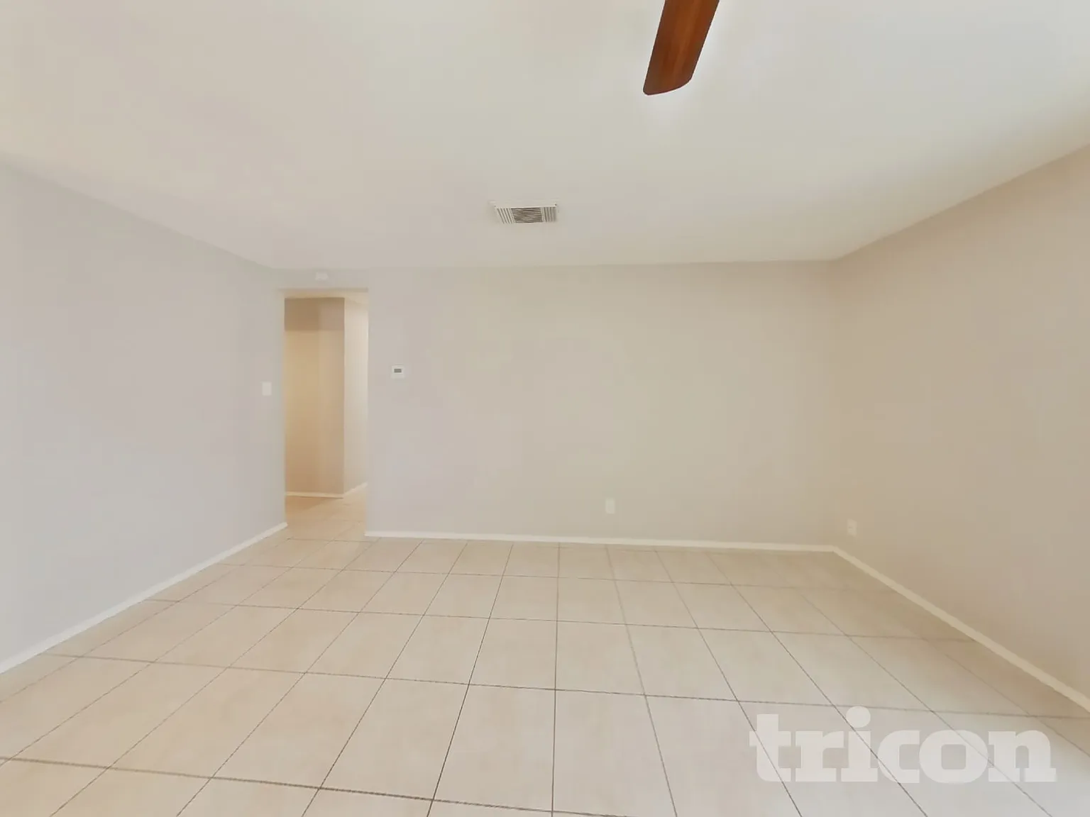6406 Kensinger Pass Converse TX — Photo 2