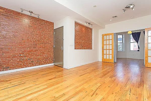 1st image of 776 Lincoln Pl #M
