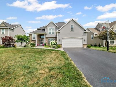 2842 Woods Edge Rd, Perrysburg, OH, 43551