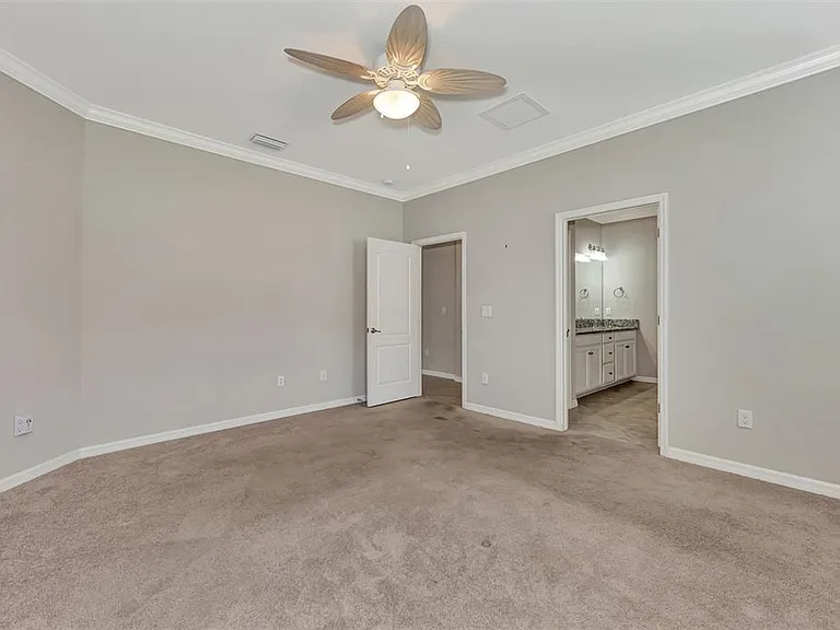 10113 Fiddlewood Dr — Photo 33