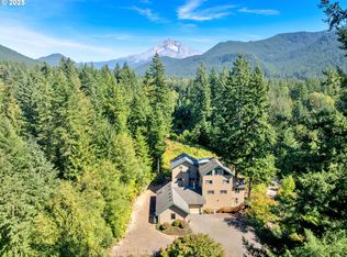 20497 E Lolo Pass Rd, Rhododendron, OR