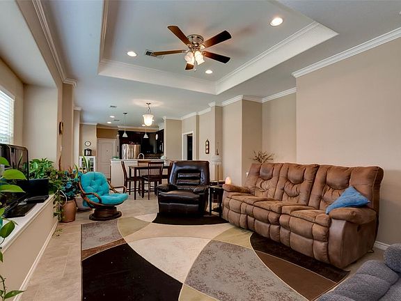 5th image of 3807 Fox Meadow Ln