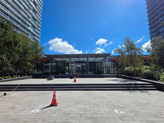 3rd image of 105 The Queensway #607