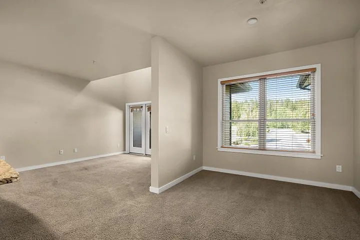 6104 Monterra Ave #I — Photo 5
