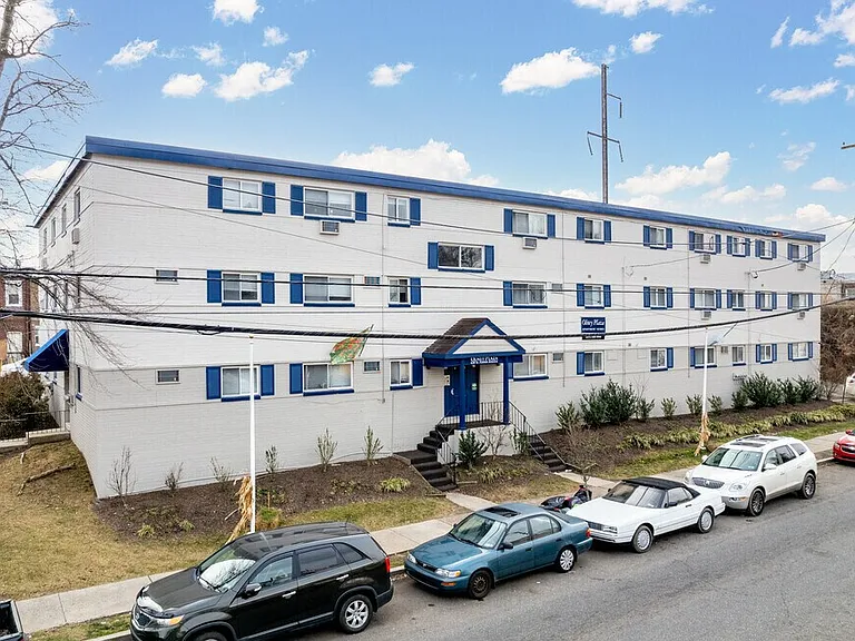 631 W Fisher Ave #B-8 — Photo 7
