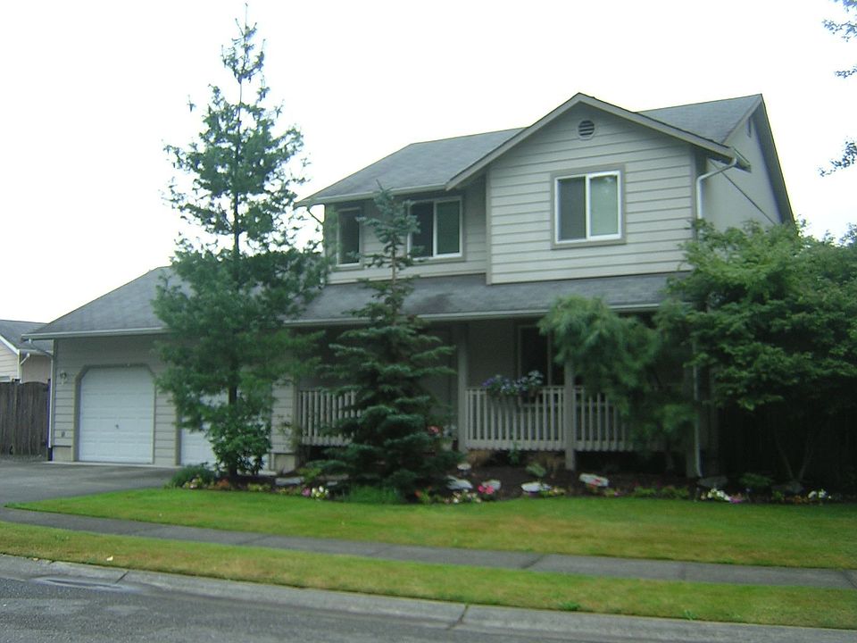 1st image of 9817 6th Pl SE