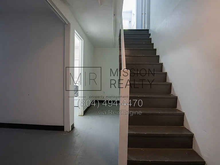 3916 Lake Hills Rd — Photo 24