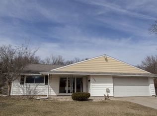 2329 Club Dr, South Bend, IN
