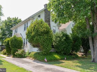 130 Shelbourne Rd, Havertown, PA 19083