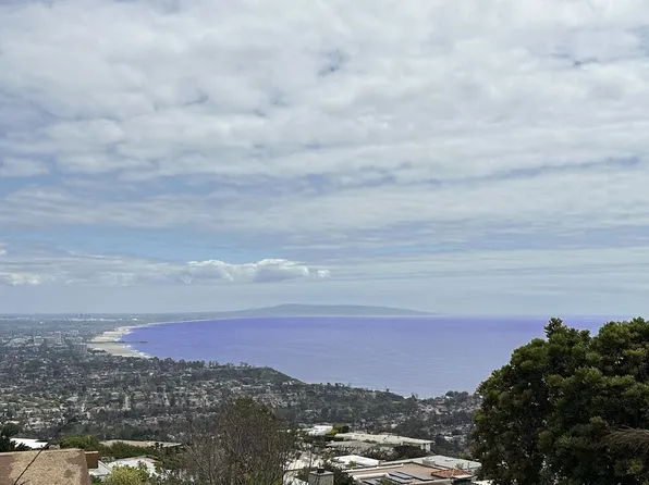 1377 Lachman Ln, Pacific Palisades, CA 90272