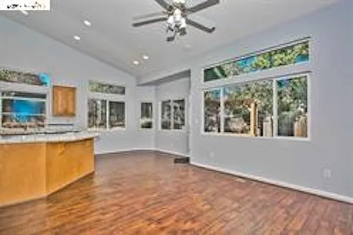 2571 Caddie Ct — Photo 20