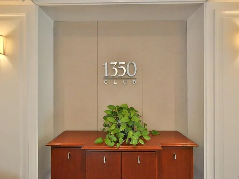 1350 Main St #204 — Photo 17