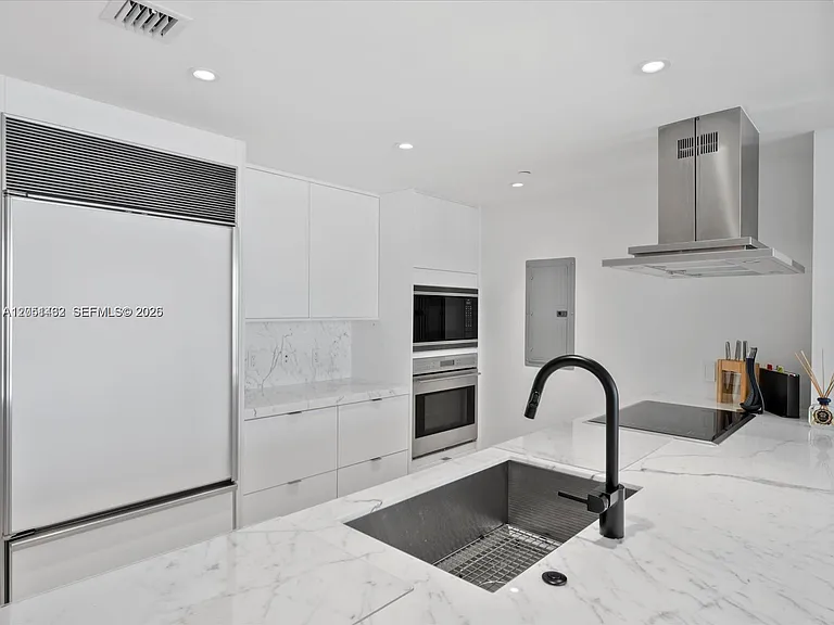 495 Brickell Ave #2305 — Photo 6