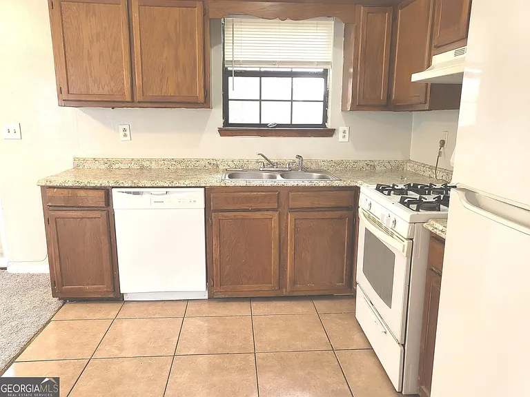 318 River Oak Dr — Photo 9