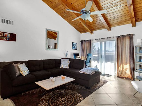 3rd image of 20134 Leadwell St Unit 332