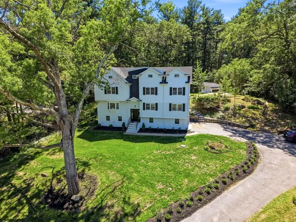 445 Salem St, North Andover, MA 01845