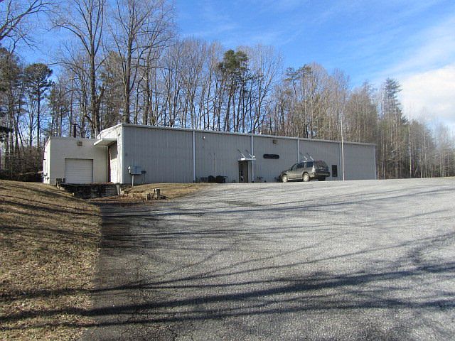 1st image of 103 Industrial Ct