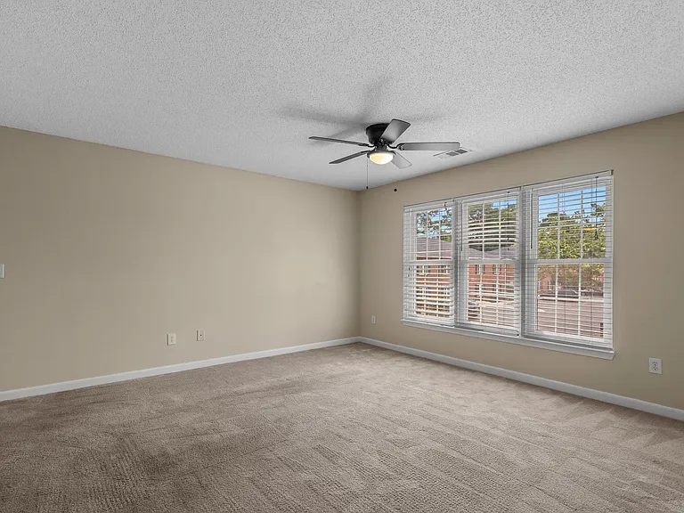 3675G Claypond Rd #3675-G — Photo 50