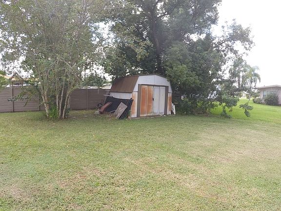 5th image of 233 S Corvette Ave