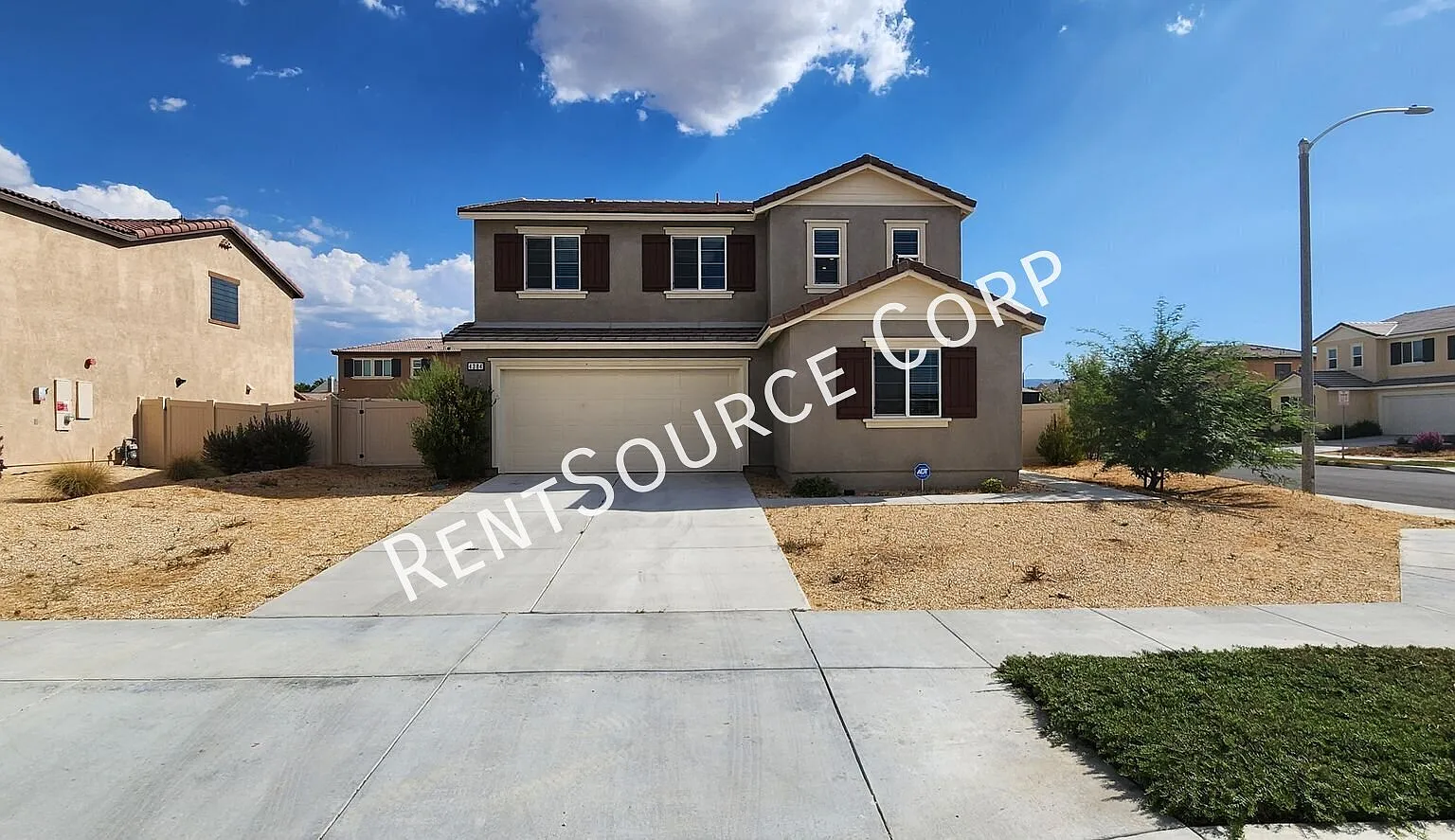 4 Bedroom, 2 Bath for Rent in Lancaster — Photo 2