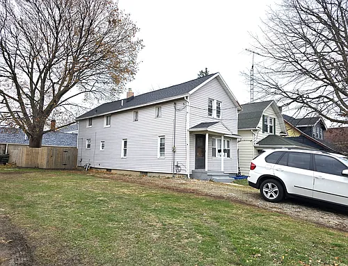3229 138th St Photo 1