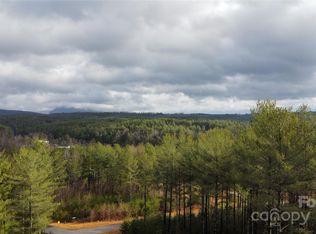 26 Peninsula Reserve Rd #26, Nebo, NC 28761