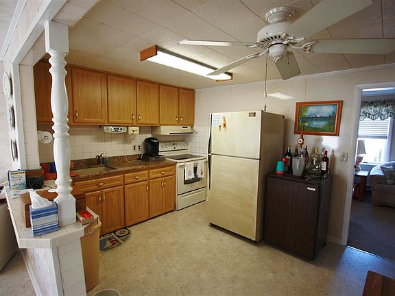 5th image of 482 21st St