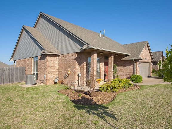 Front side yard view