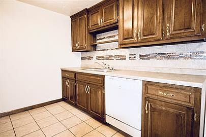 4th image of 2384 Canter Ln #D
