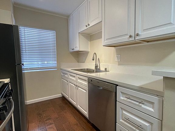 5th image of 12618 Venice Blvd #2