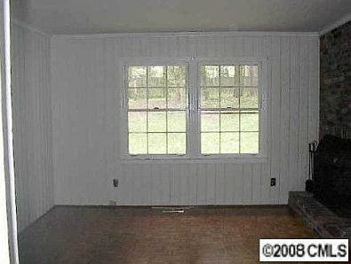 4th image of 7129 Linda Lake Dr