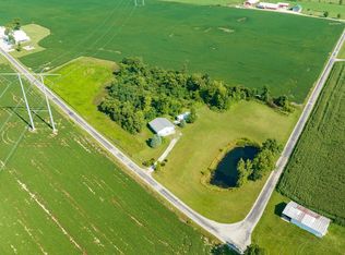 36 W Pleasant Hill Rd, Akron, IN 46910