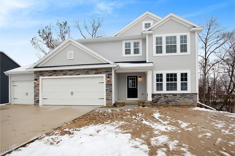 1st image of 3203 Oakmont Dr