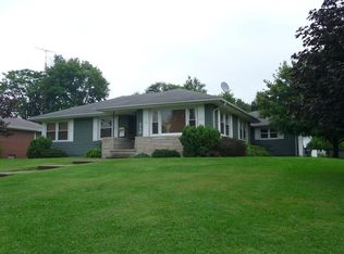 210 S Stewart St, Danville, IL 61832