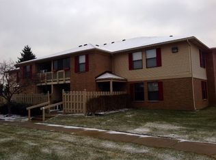 61132 Greenwood Dr #1, South Lyon, MI 48178
