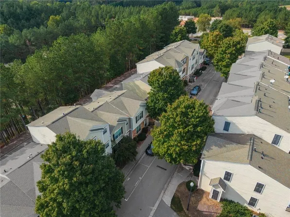 105 Riverstone Commons Cir #1, Canton, GA 30114