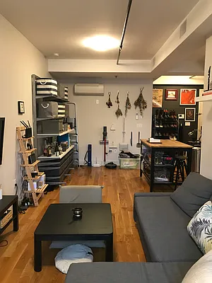 Rented by City Vista Inc | media 5