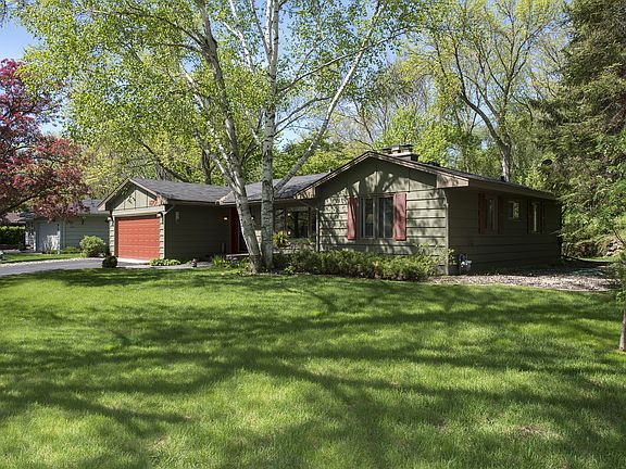 4th image of 13104 Walnut Dr