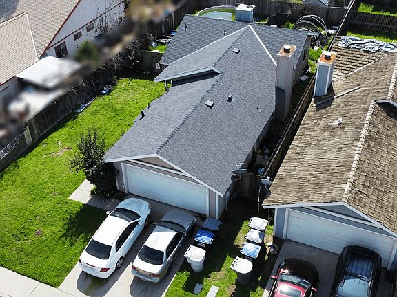 3rd image of 2519 E Parker Court