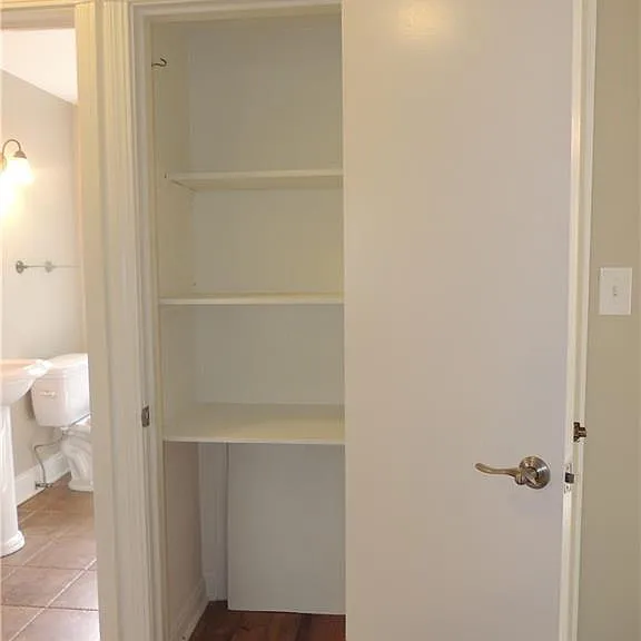 7366 Parma Park Blvd — Photo 12