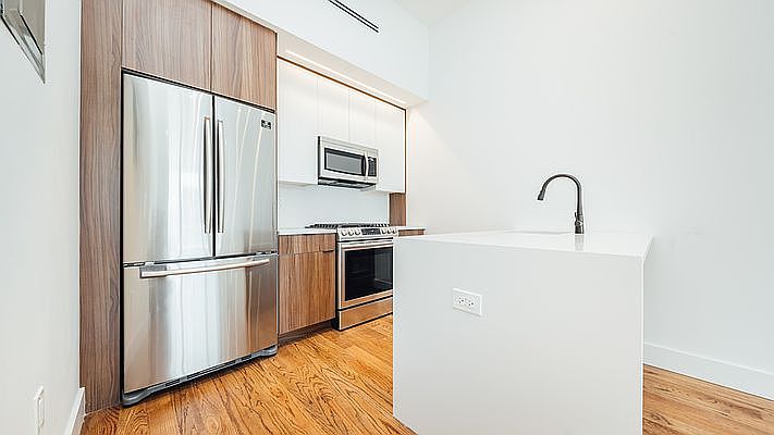 1st image of 901 Herkimer St #1A