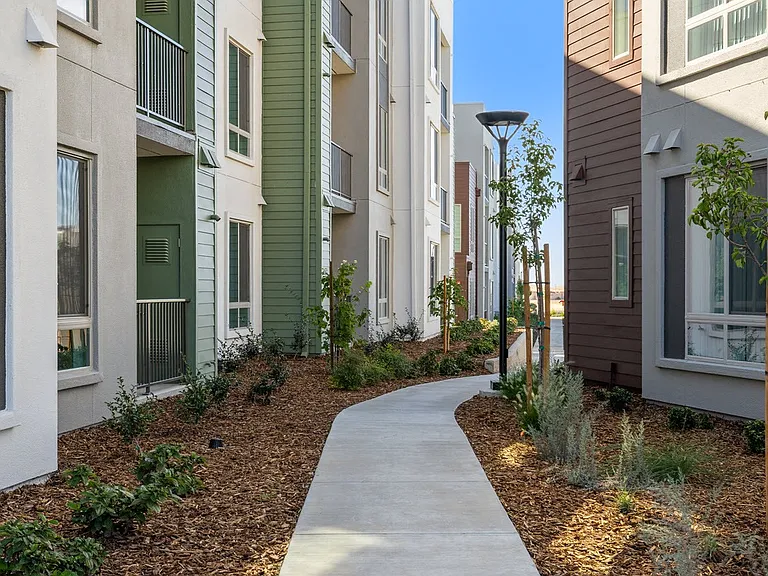 Terracina at Whitney Ranch — Photo 15